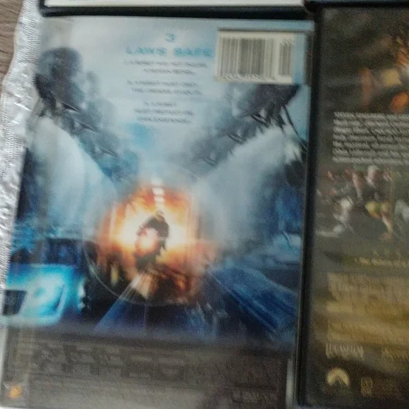 4 DVD's - Picture 9 of 9